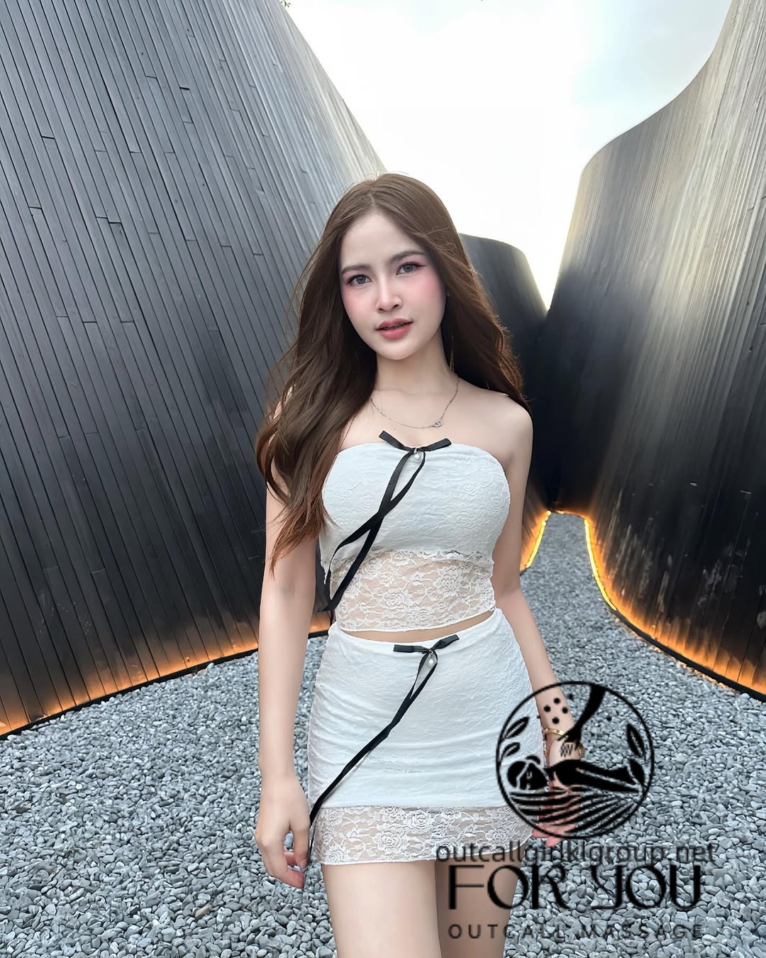 Ài wǒ yíxià yě hǎo❣️ Kuala Lumpur Escort Out call girl escort girl Out call girl welcome to call usenter the website and booking the escort girlkl area availebleescort girl in kuala lumpur